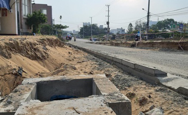 Thông tin từ đường dây nóng